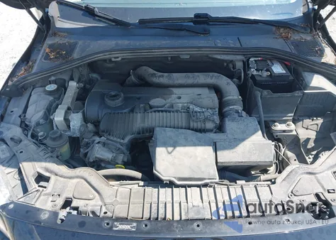 2014 Volvo S60 T5 из США, поврежденный, VIN YV1612FS9E1292495